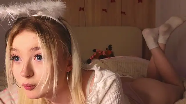 minigirl's cam snapshot