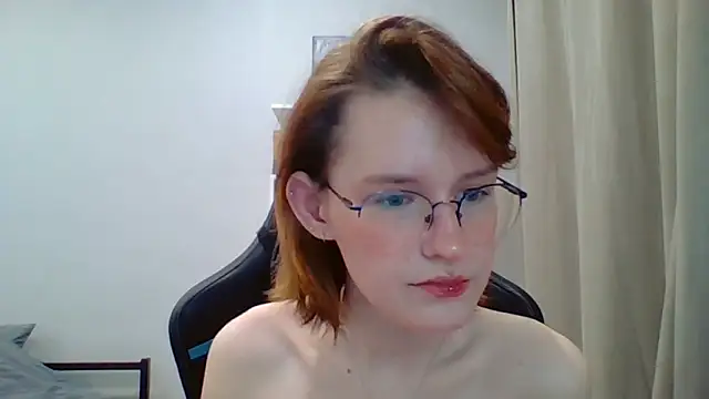 PetralPrime live sex cam