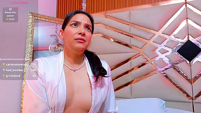 Sluttyandmature's cam snapshot