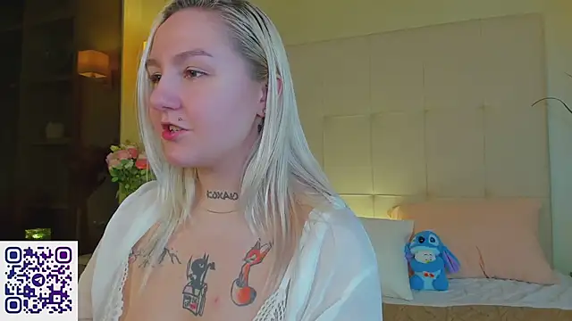 Debbie_Taylor's cam snapshot