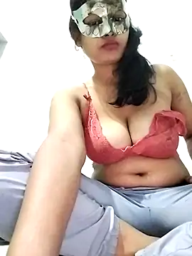 ms-naina's cam snapshot