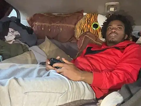 SlimeCrownzOut5 live sex cam