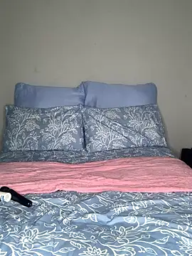 sexytinashe21 live sex cam