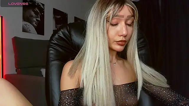 Lisa_Shultz's cam snapshot