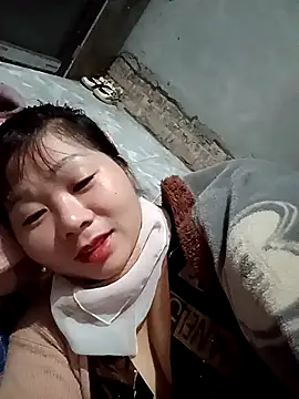 vangkt-cute live sex cam