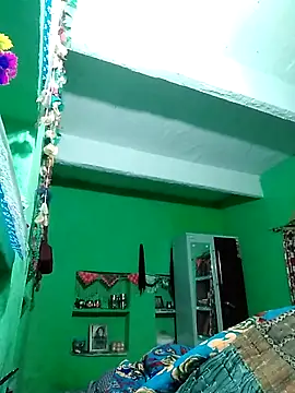 SweetKomal89's cam snapshot