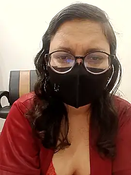 piryasharma005's cam snapshot