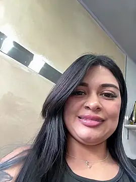 Saray_charmante's cam snapshot