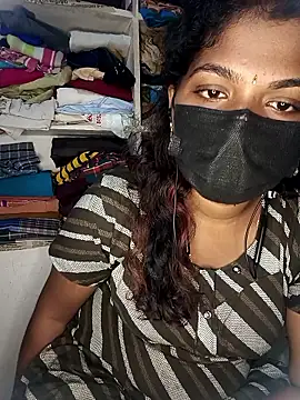 tamilsaisree live sex cam