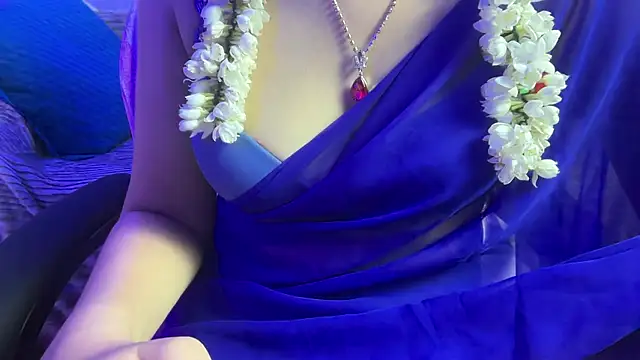 Queen_Angelena live sex cam