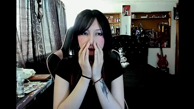 Maki_Zein_'s cam snapshot