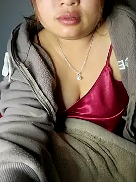 mai-mai-97's cam snapshot