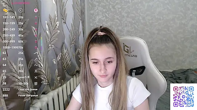 Ave_Costly's cam snapshot