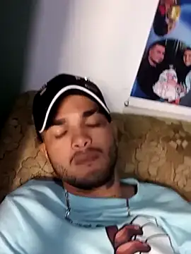 Fernandocj_'s cam snapshot