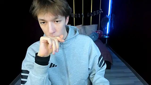 MarkBranston's cam snapshot