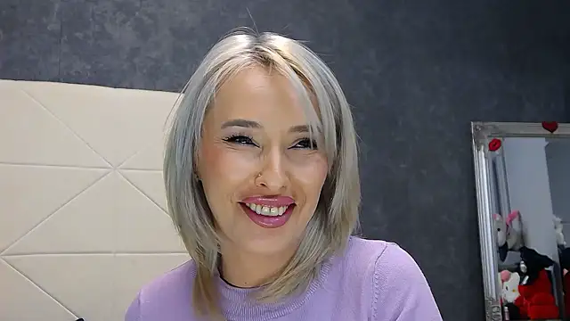 IssaSmith's cam snapshot