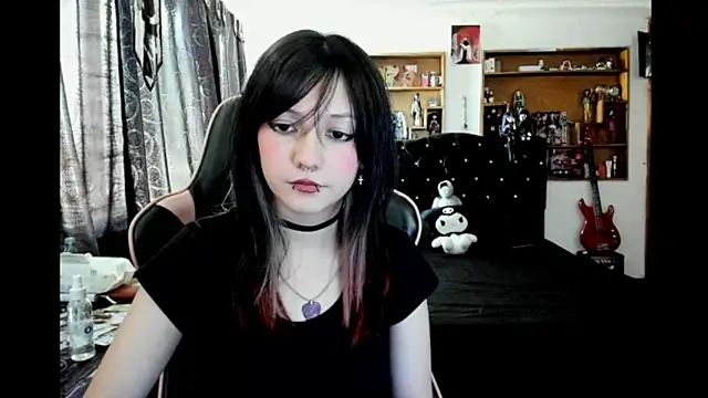 Maki_Zein_'s cam snapshot