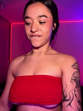 crystal_dlun's cam snapshot