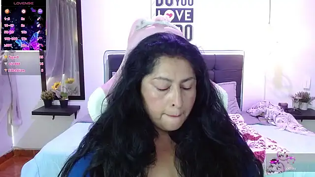 Keyla01_'s cam snapshot