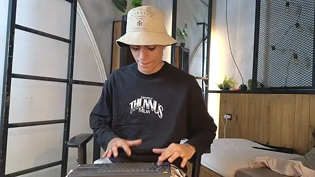 Dani_mc1's cam snapshot