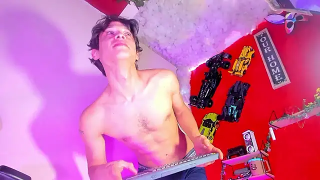 LilOwen_'s cam snapshot