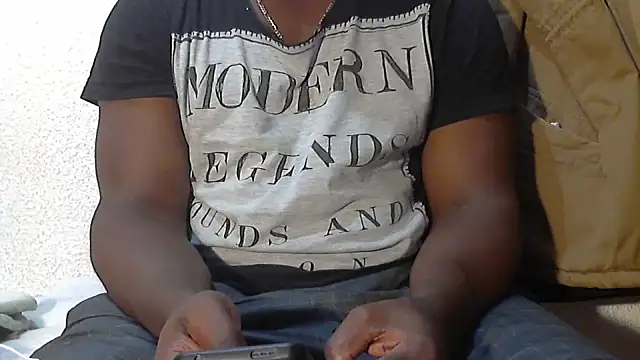 mmoiblack live sex cam