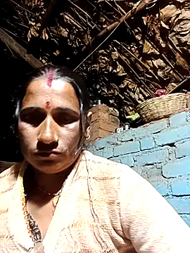 Hot_bhi38's cam snapshot