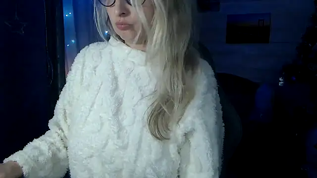 RubiLakros's cam snapshot