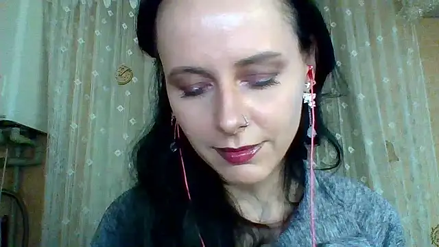 LuminousLady live sex cam