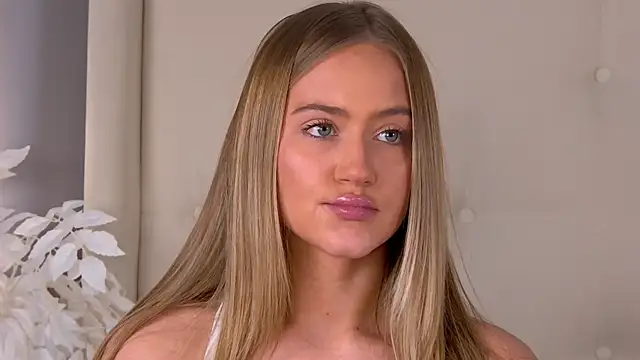 ur_wet_dreams live sex cam