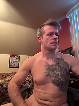 DILFiGuess1 live sex cam