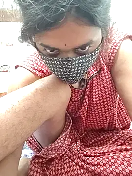 Cut_madhuri's cam snapshot