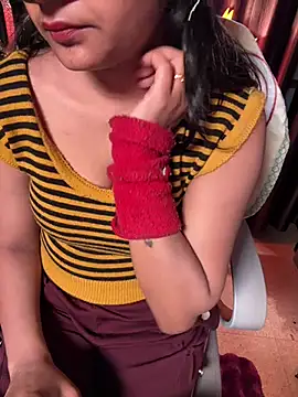 Lucky_Flora's cam snapshot