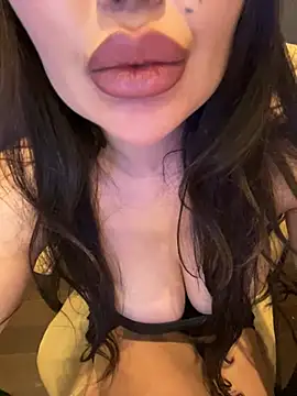 ANGELIKA7741 live sex cam