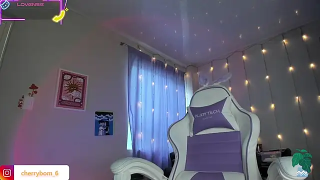 cherrybom_ live sex cam