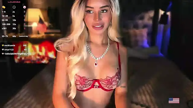 ZyraGoddes live sex cam