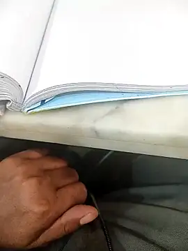 hotboy43339's cam snapshot