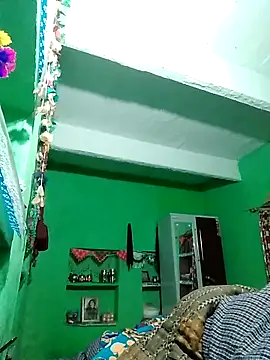 SweetKomal89's cam snapshot