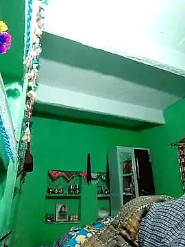 SweetKomal89's cam snapshot