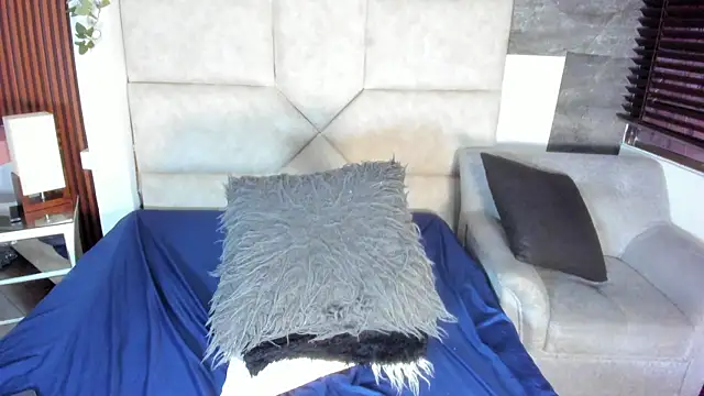 Scaarlett_22_'s cam snapshot