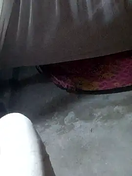 gio-thu live sex cam