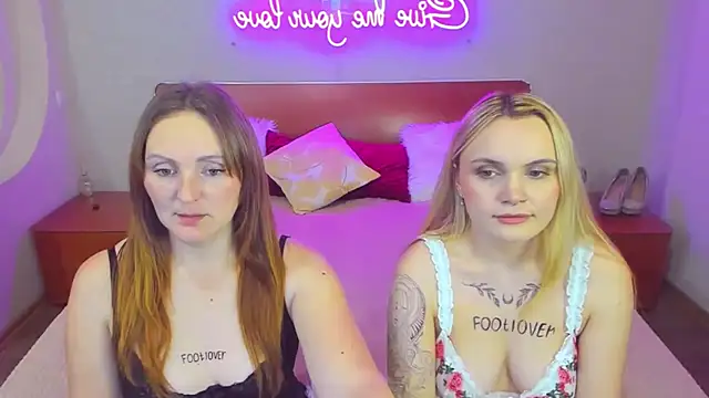 MagicEyess live sex cam