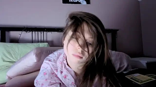 hype_meal_home's cam snapshot