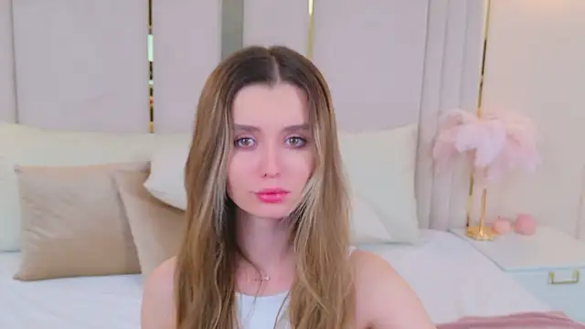 MarybethSnow's cam snapshot