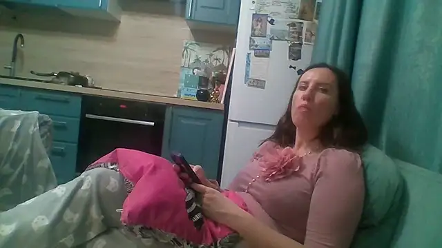 ALICAINWONDERLAND's cam snapshot