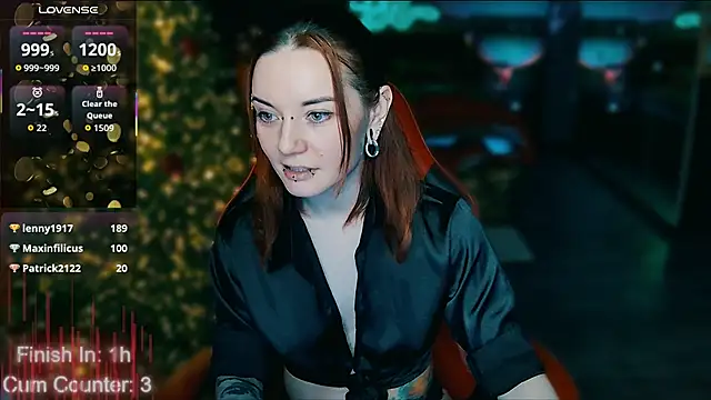 MaxPhoenixx live sex cam