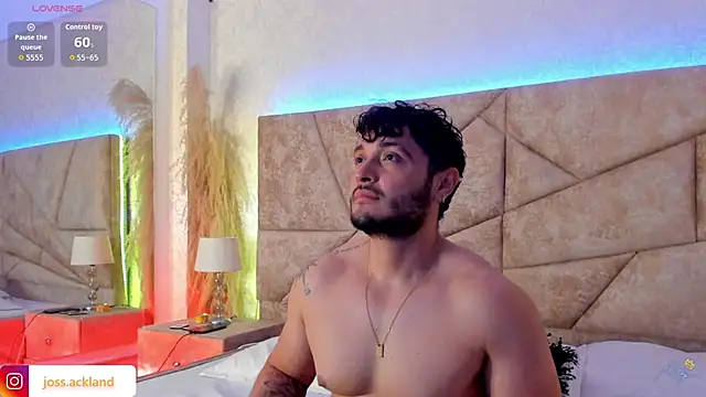 JossAckland's cam snapshot