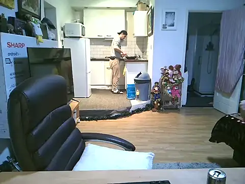 mihaimichael's cam snapshot