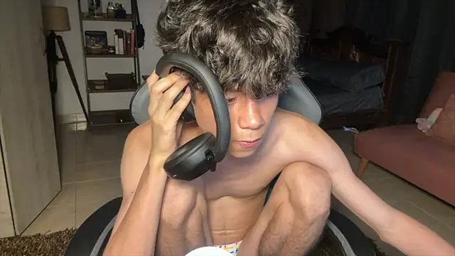 OopsAgain_ live sex cam