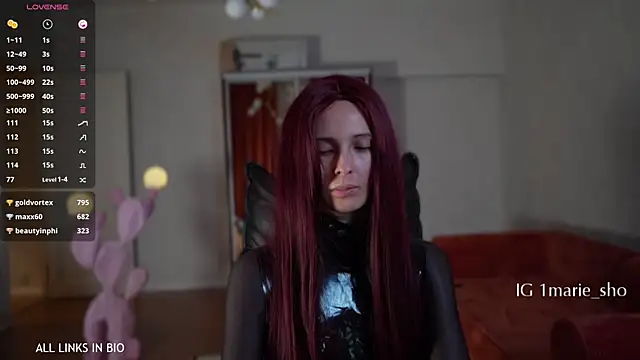 LAUREL_HAZEL's cam snapshot